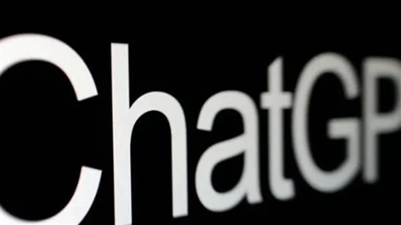 إعلانات داخل ChatGPT.. خطة OpenAI الجديدة لتغيير نموذج استخدام المنصة المجاني